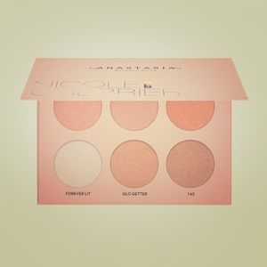 Anastasia Beverly Hills Nicole Guerrero Glow Kit